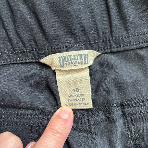 Duluth Trading Cargo Capri Pants Women's 10 Gray Nylon Hike Camp Outdoors - Picture 3 of 5